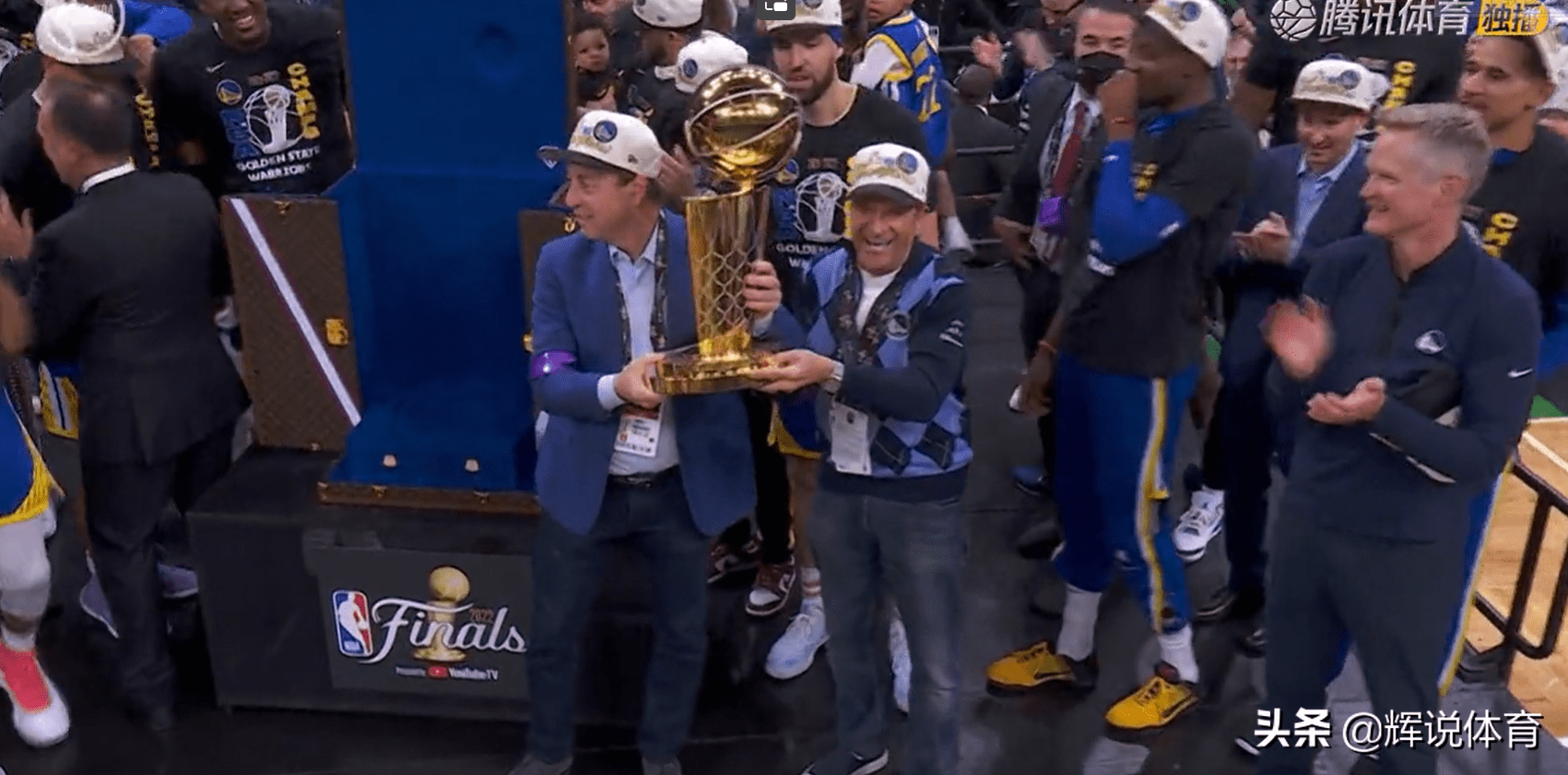 库里荣膺总决赛mvp_勇士队夺得nba总冠军_球员_赛季