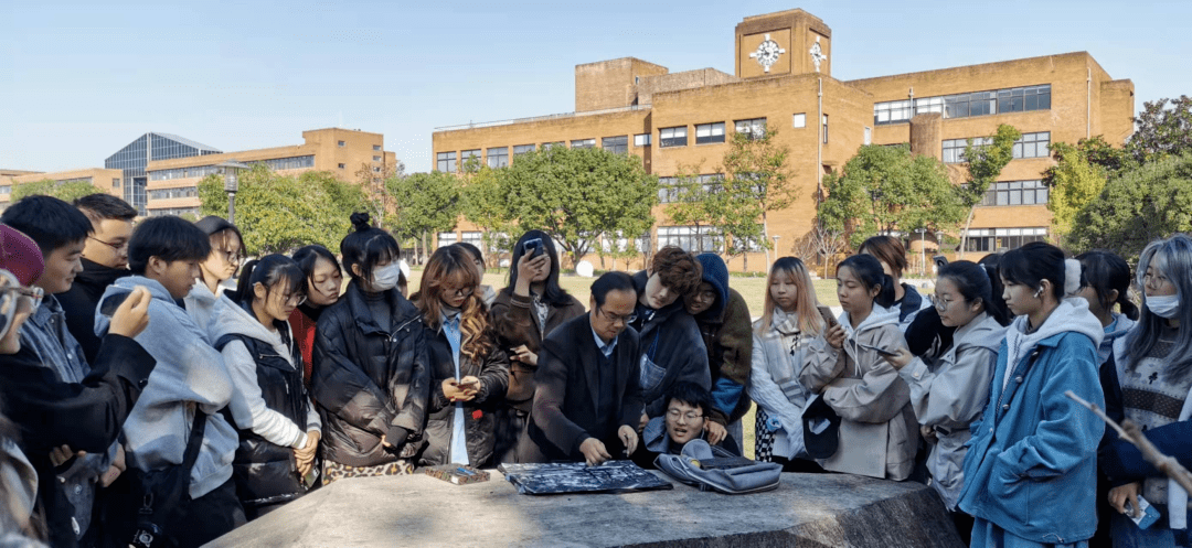 國內知名教授,美國堪薩斯藝術學院,丹麥皇家藝術學院,美國俄亥俄大學