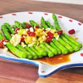 7道凉拌素菜清爽可口夏季美味的餐前菜