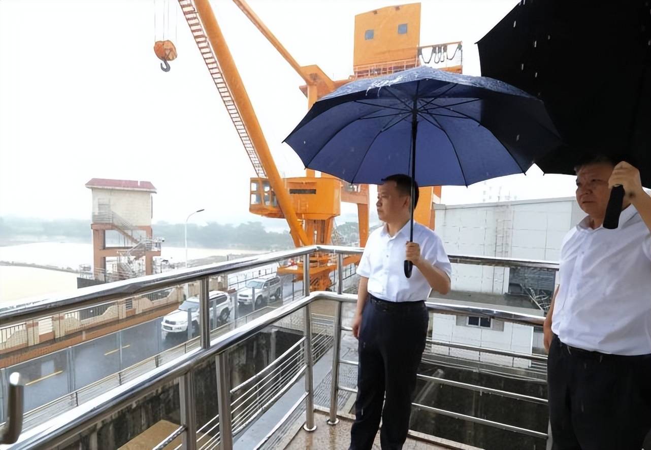 北江将遇大洪水水利部部长赴珠江流域北江现场指挥防汛