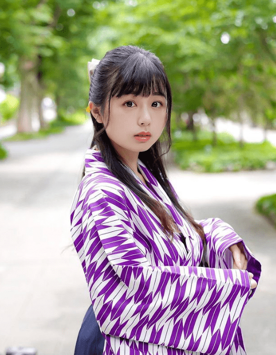 天使童颜下的魔鬼身材!日本正妹:くりえみ美照赏