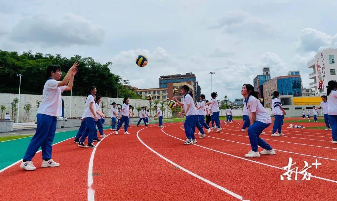 潮州市高級中學運動區全面竣工將與周邊學校社區共享