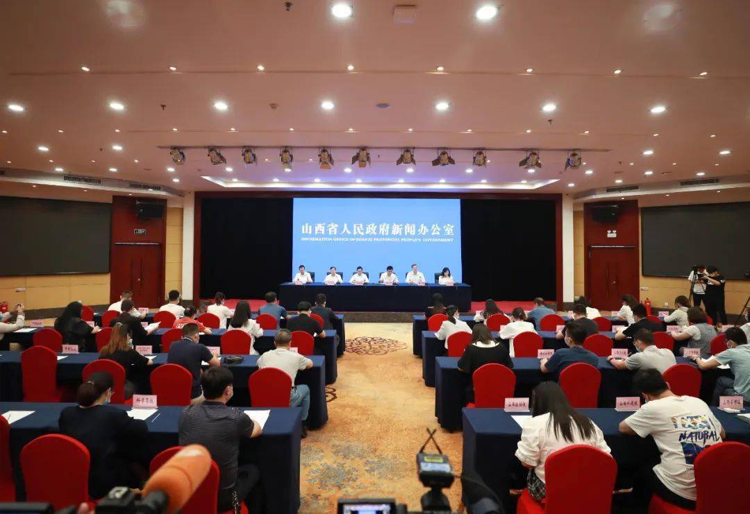 省委宣传部副部长省政府新闻办主任 张羽:非常感谢向弟海副秘书长及省