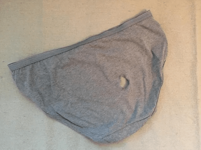 加上都是一条内裤穿到报废!掉色,破洞,连自己的媳妇都嫌弃.