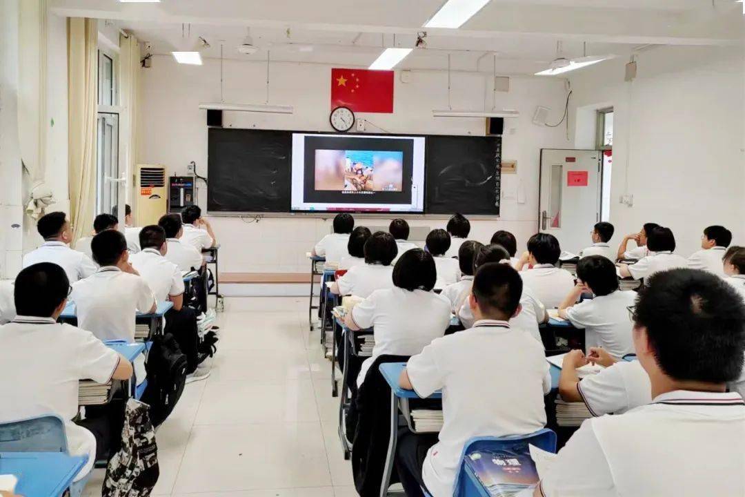 安全 | 长清一中开展防溺水警示教育活动