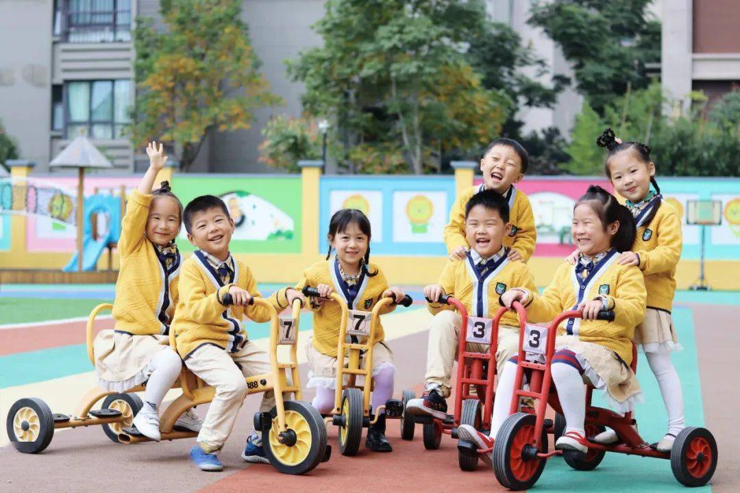 幼儿园_同伴_安全感
