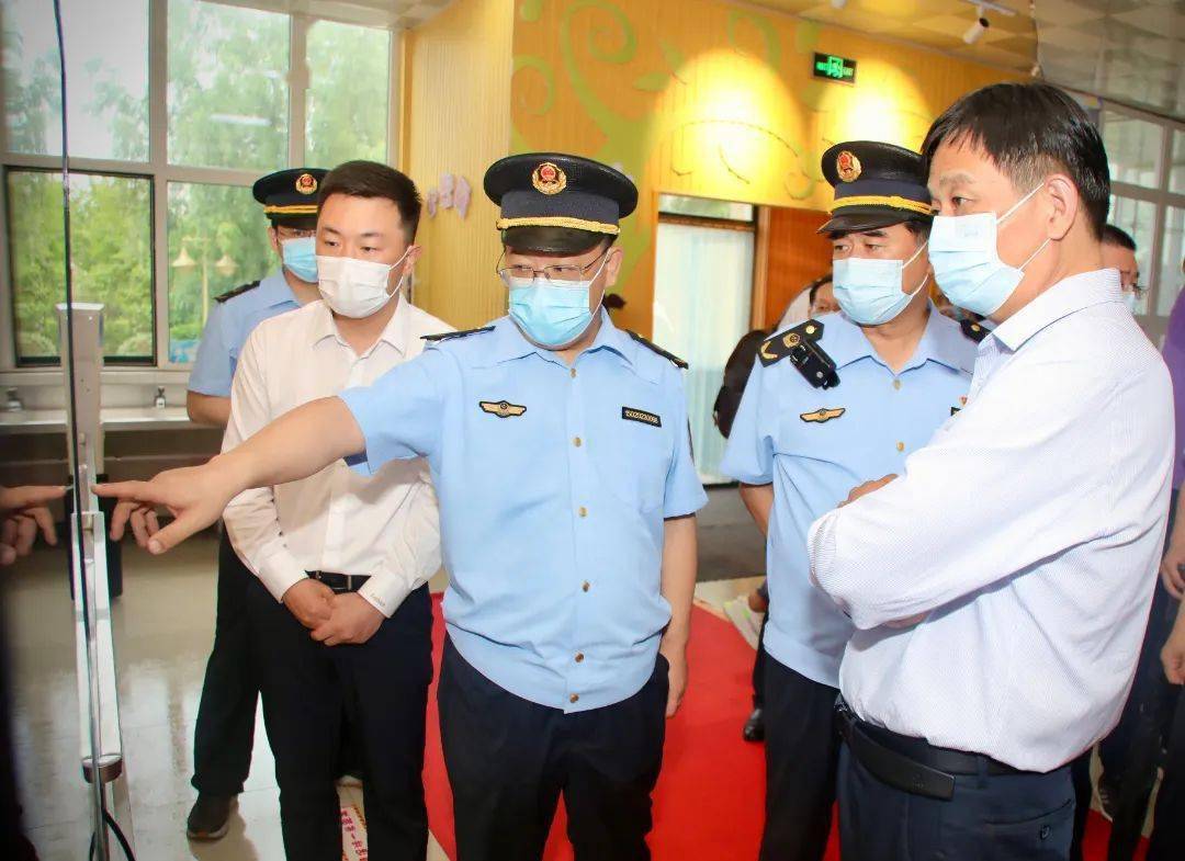 赵胜村副市长督导检查特种设备和食品安全工作