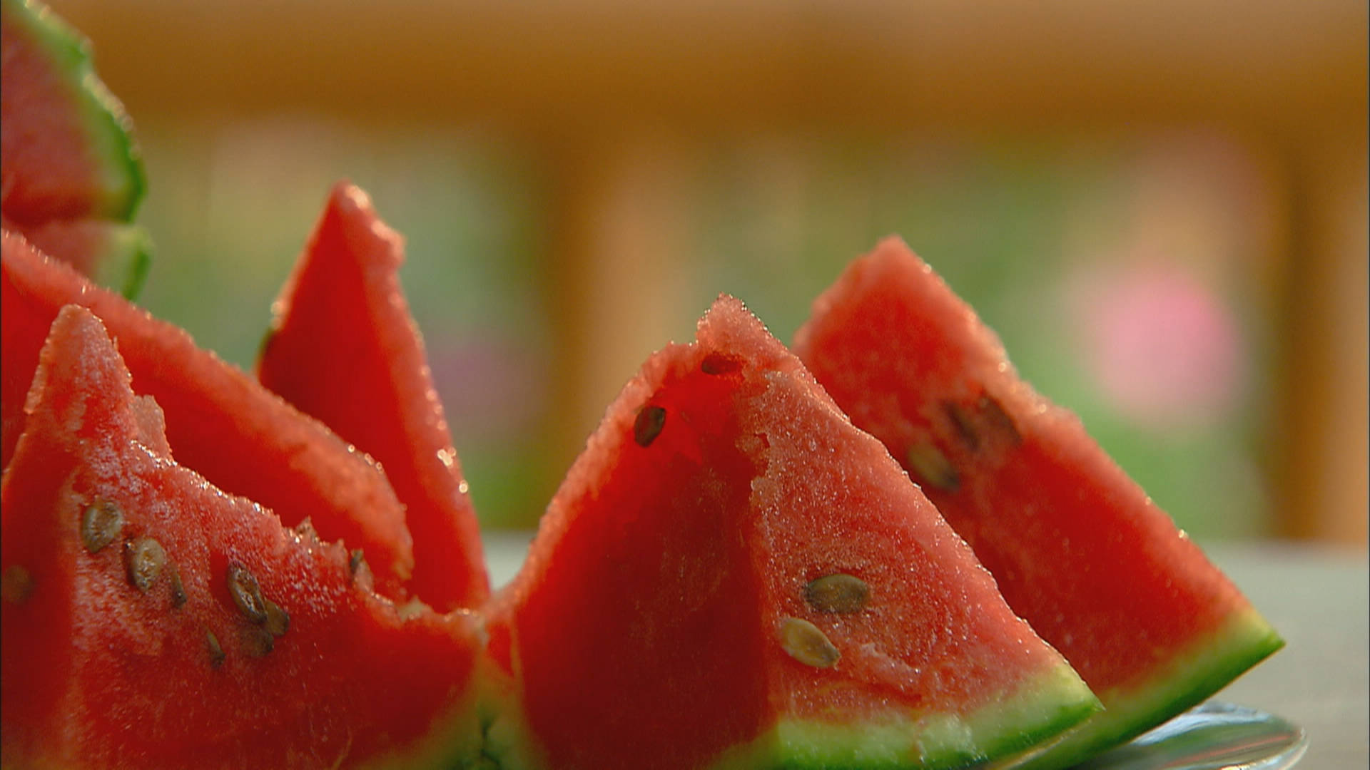 老北京有句俗语"庞各庄的西瓜叫京城",北京大兴庞各庄,位于永定河冲积