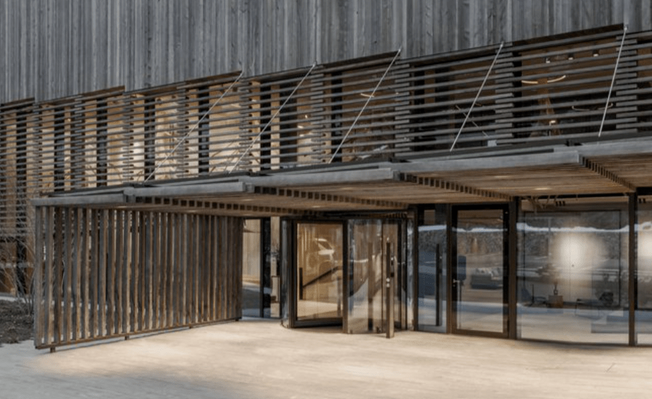 ��������ʿ���Ƶ꣬����BIG����ƣ��ݻ��Ƶ��һ������