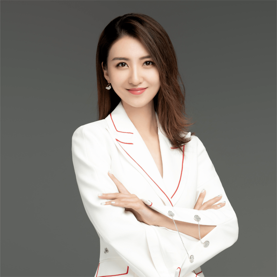 毕业于宾夕法尼亚大学系统工程专业,2019央视主持人大赛优秀选手,曾