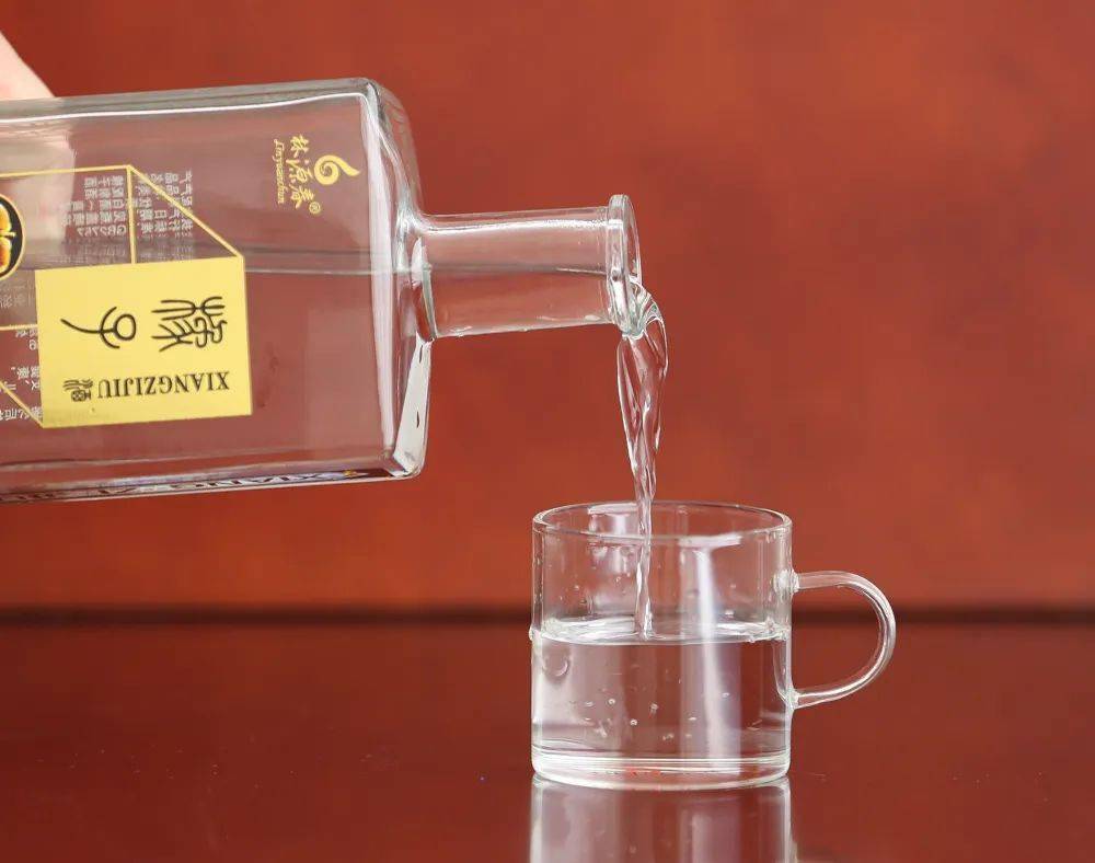 桦甸市非遗云展播于氏橡子酒