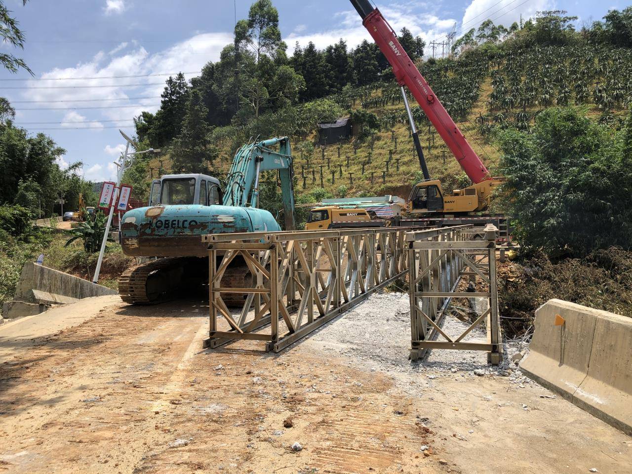 广东高效推进英德公路桥梁抢修抢通工作