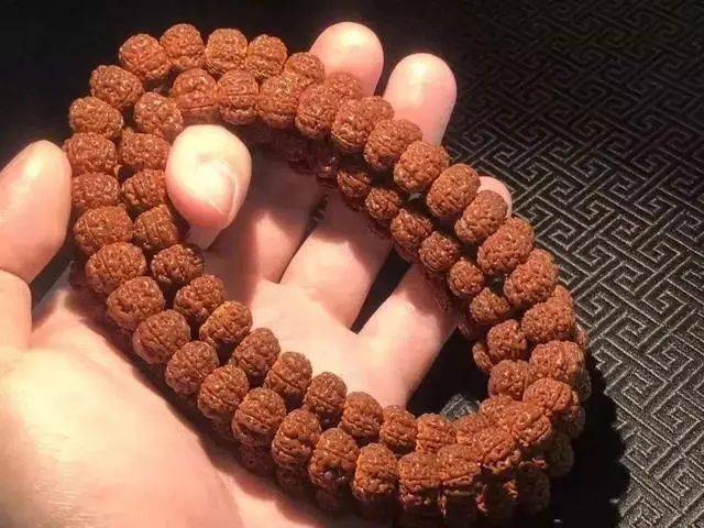 金刚菩提的5大盘玩禁忌，沾一样，你的金刚菩提就“完蛋”了！-图12