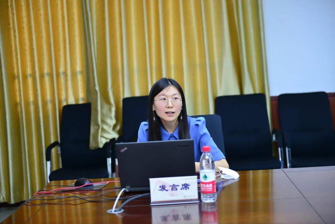 香港英皇书院老师李浩然,伊利沙伯中学教师团队,南屯门官立中学教师