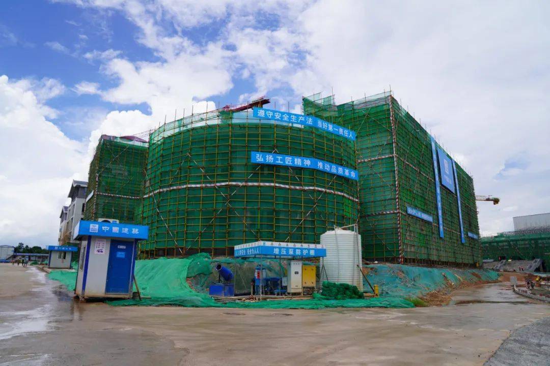 投集团下属长沙市教育产业投资有限公司投资建设,中建五局三公司承建