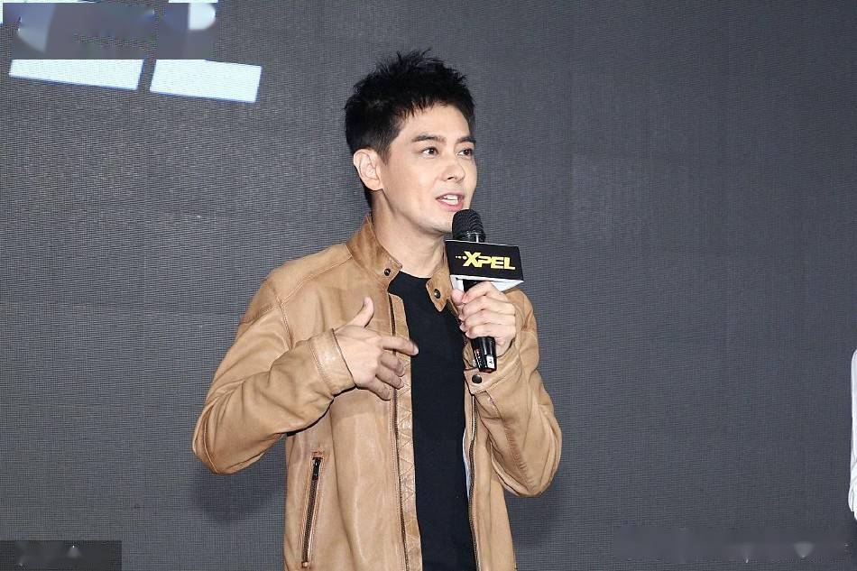 47岁林志颖在台出席记者会与弟弟林志鑫罕见同台