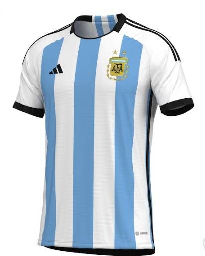 经典之造！阿根廷世界杯主场球衣谍照：经典蓝白条纹+金色队标