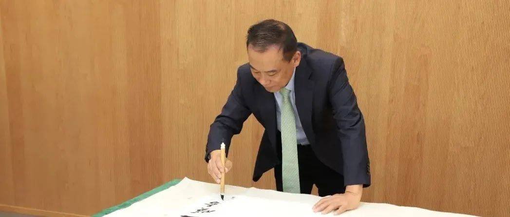 《神仙湖畔》| 徐扬生校长关于深港合作办学的回眸与展望_内地_香港_融合