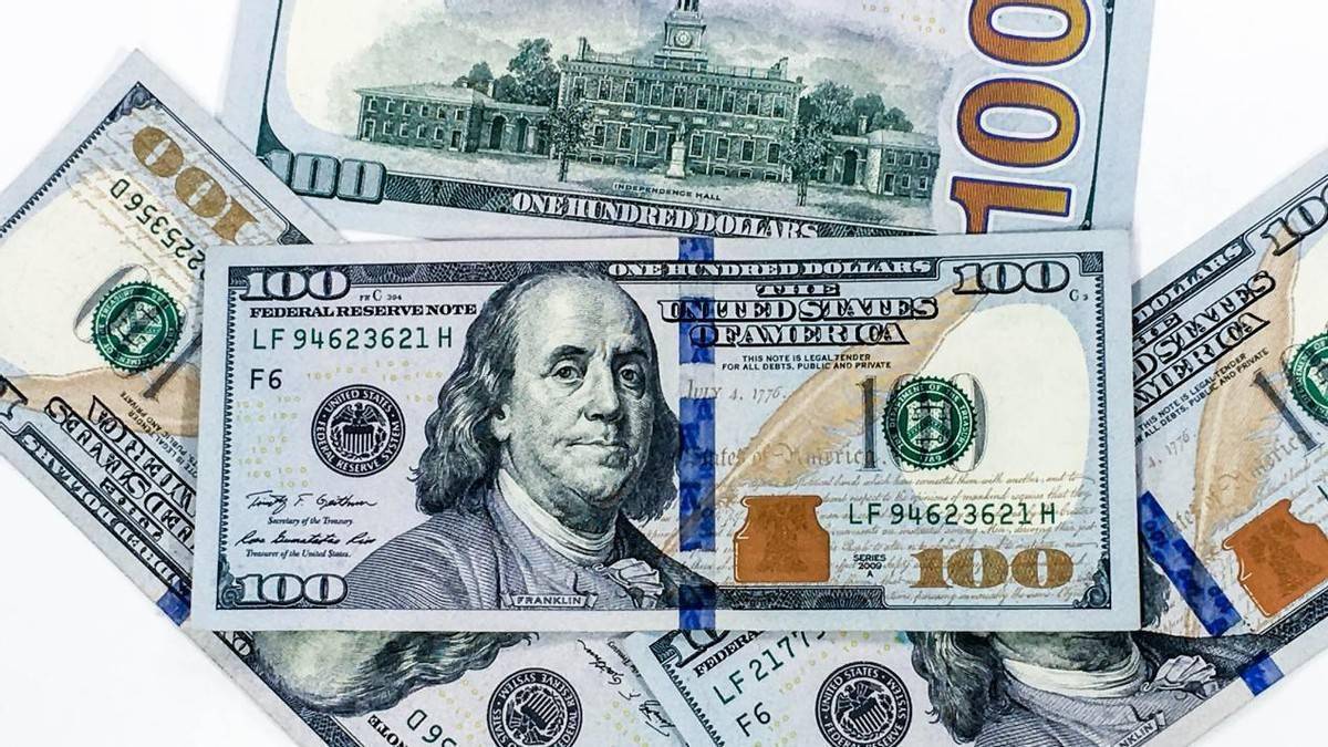 美元傲视群雄，英镑却大跌！英国央妈不敢跟风“放鹰”了？_搜狐网