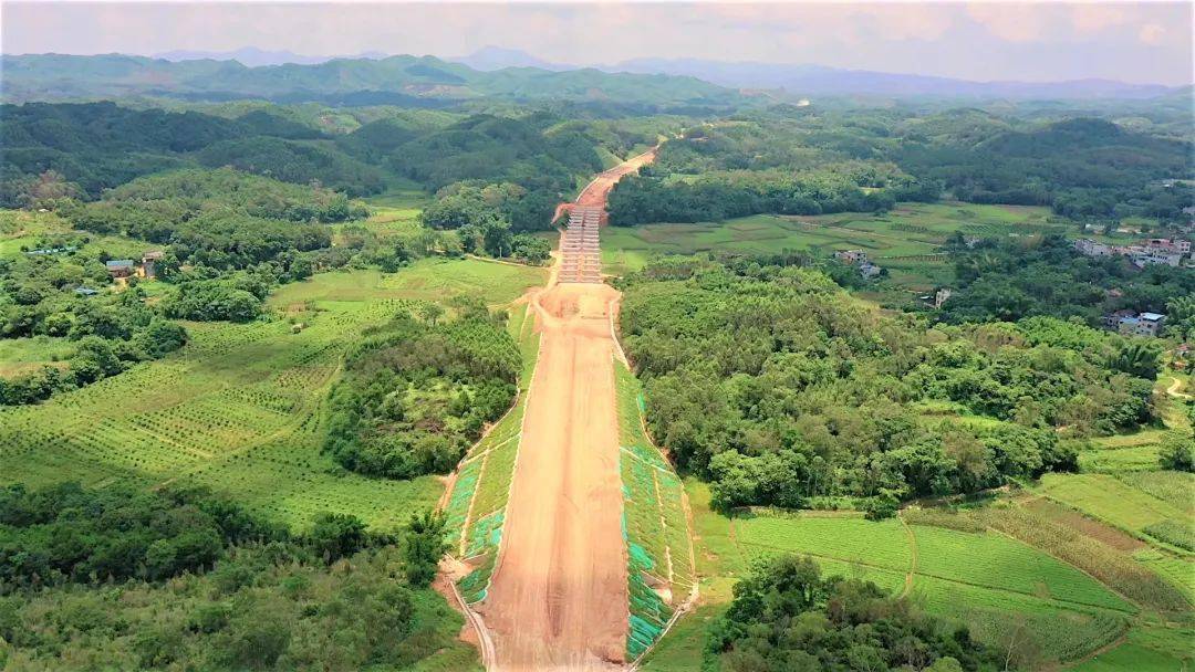 南湛高速公路浦北段图片