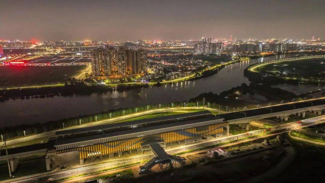 航拍广佛环线北滘西站,通车后,三号线北滘西站可与广佛环线北滘西站近