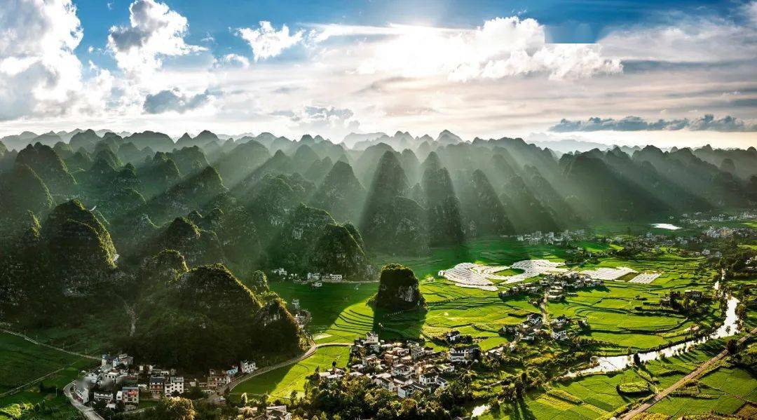 今日小暑|倏忽温风至 因循小暑来_兴义市_万峰林_西南