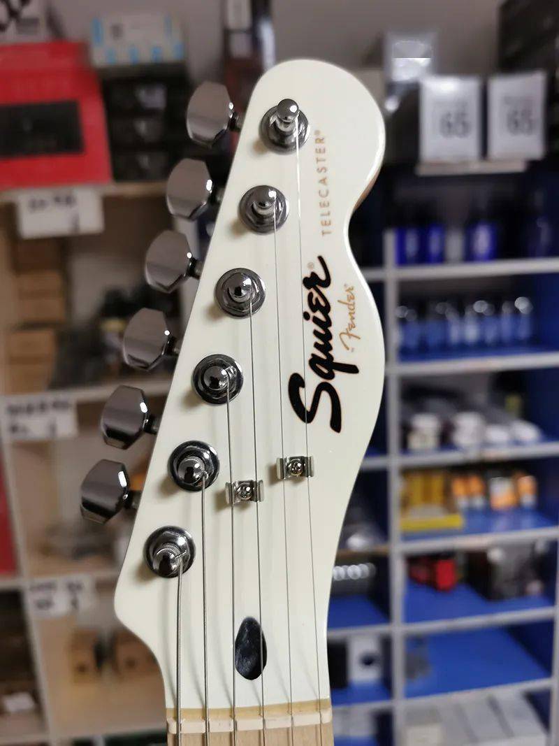 特价处理一支squier当代系列tele电吉他