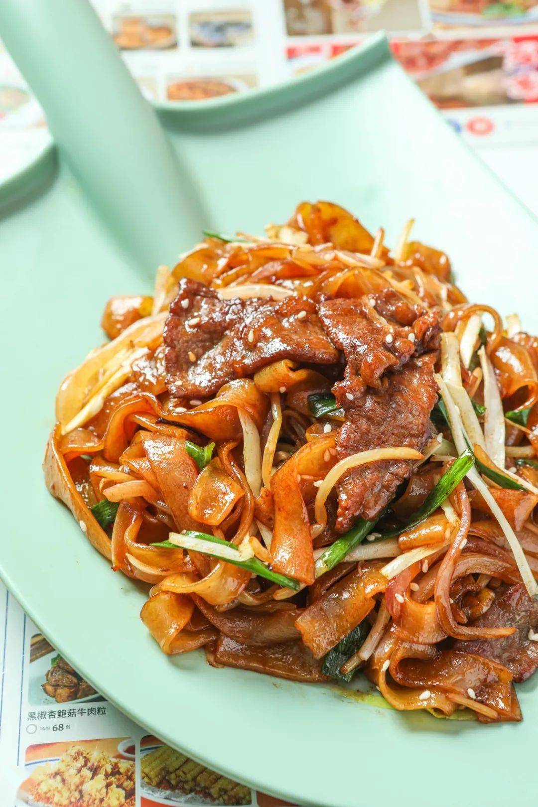 玫瑰豉油鸡 豉汁蒸凤爪…另有仅售38元的网红打卡点心醒狮包～_套餐