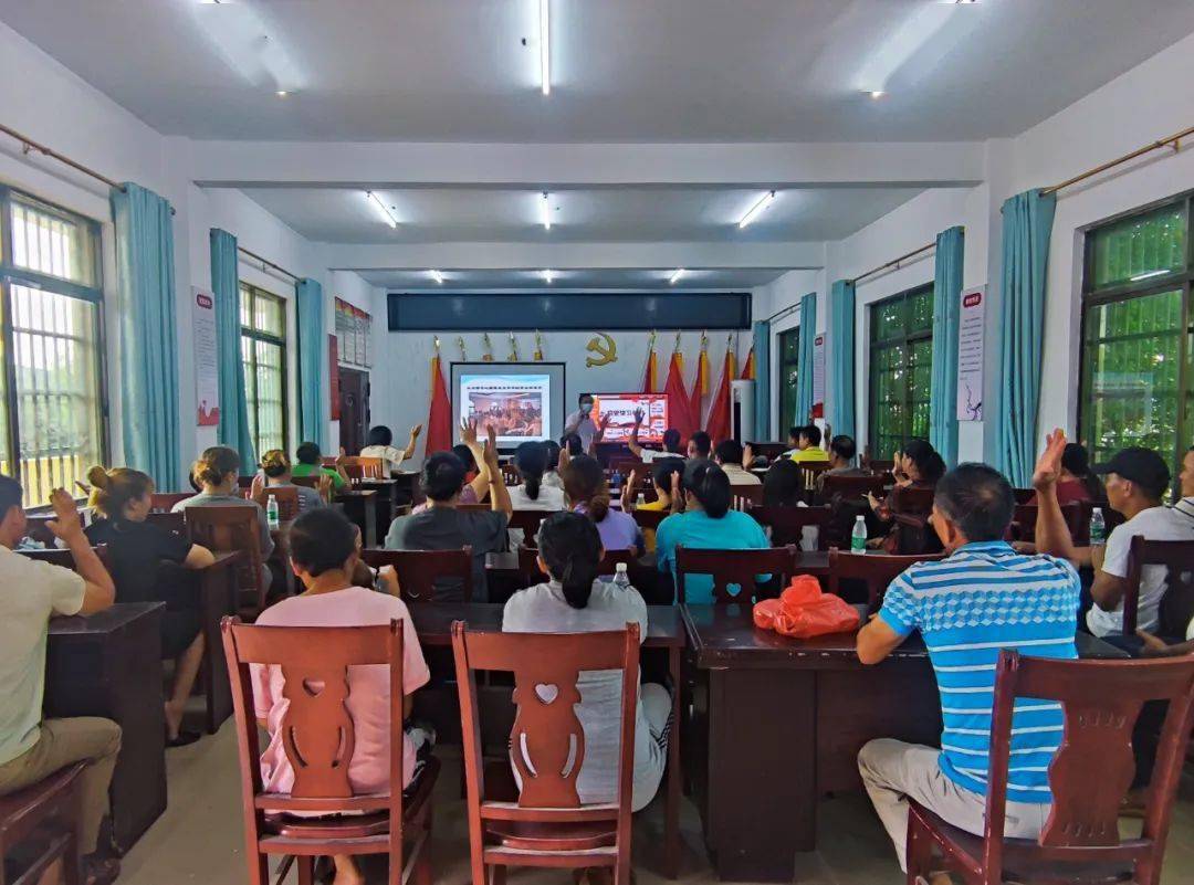 两场别开生面的讲座助力乐东县千家镇青岭村双零社区村试点建设