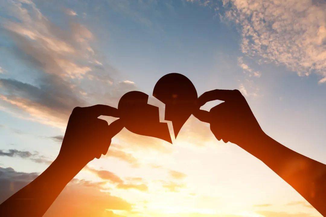 夫妻的6种睡姿第3种的夫妻最没有感情你们中招了吗