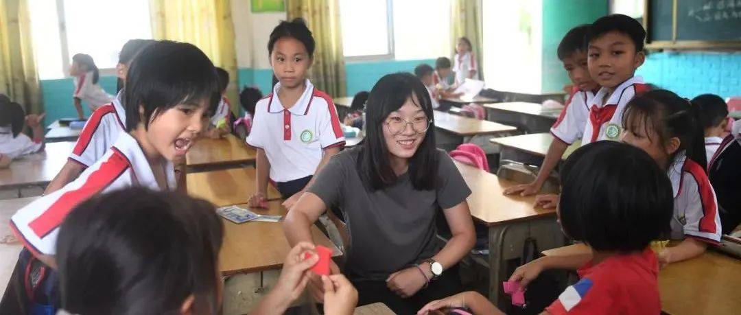 为山区孩子带来爱与暖,71名支教老师完成一年支教服务_阳江_教育_乡村