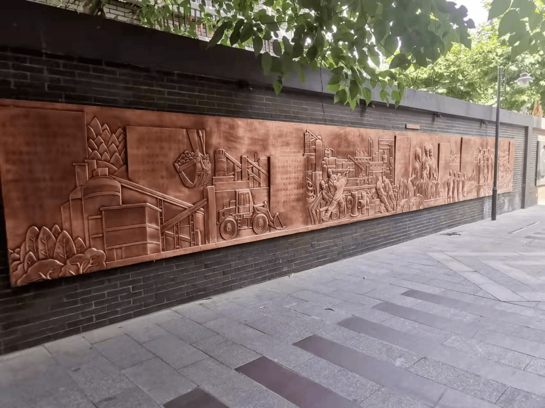 向阳巷浮雕小巷艺术长廊