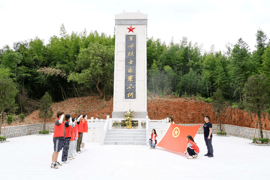 景德镇革命烈士纪念碑图片