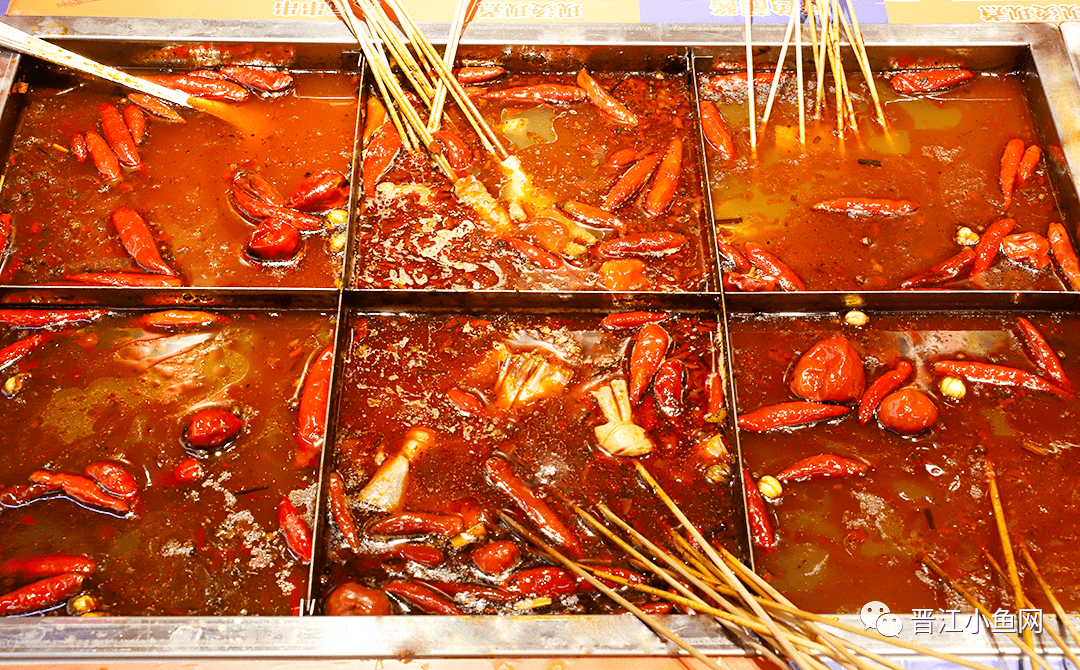 99元抢原价22元老北京脏摊麻辣烫套餐泉州首家国潮风格1元1串吃到撑免