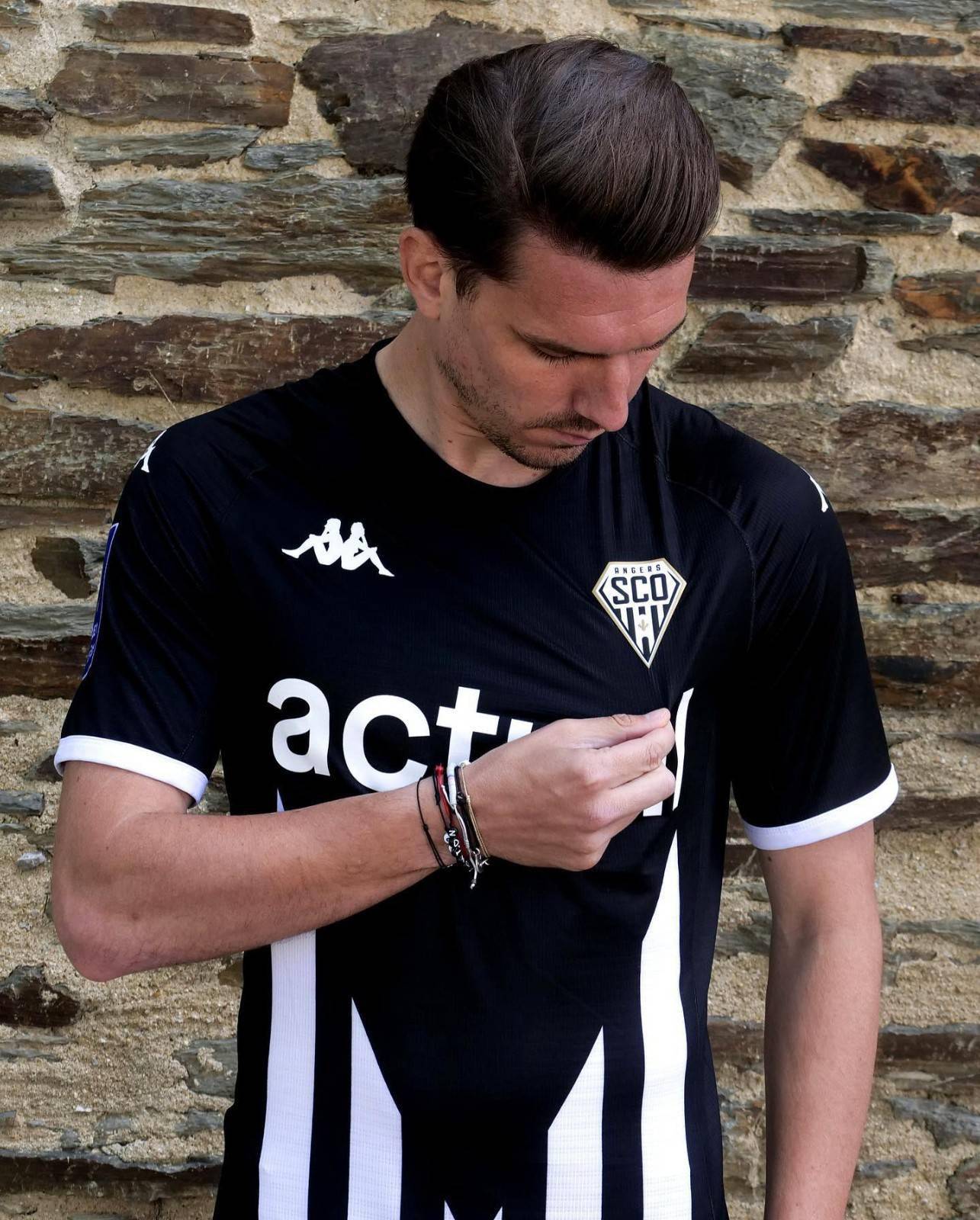 kappa发布昂热2022/23赛季主场球衣_条纹_kombat_传统