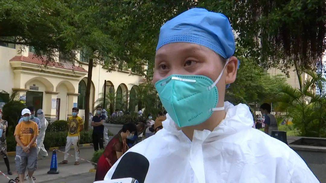 "志愿者 吴运金"病毒不退,我们不退.