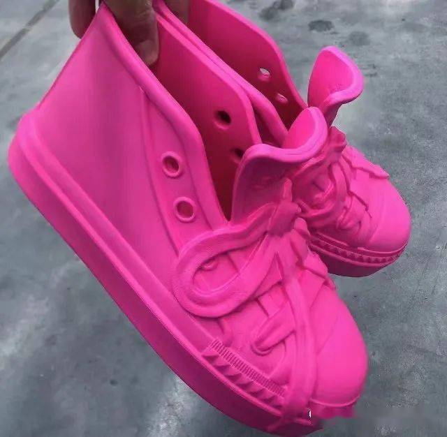 鞋图死亡芭比粉