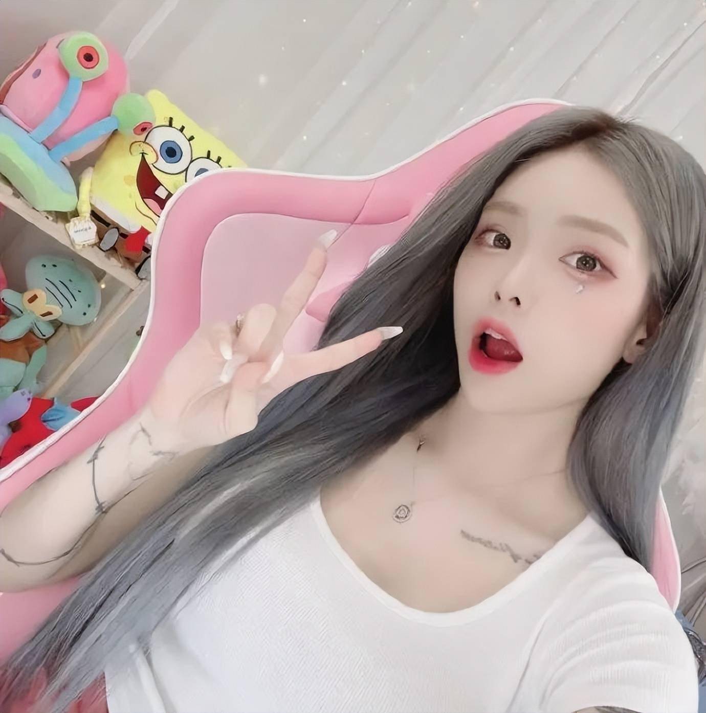 mystic前妻疑因经济状况不佳售卖图包,这就是离婚的原因?