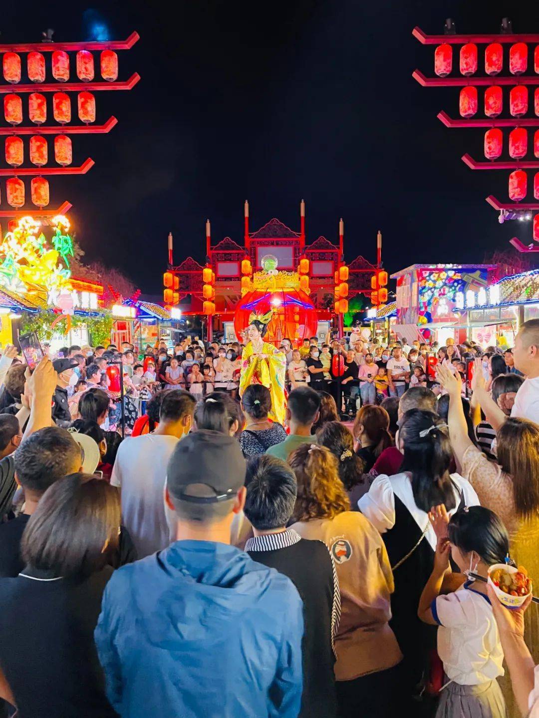 東北不夜城熱度超越張家界,九寨溝等全國知名景區!_旅遊_梅河口_數據