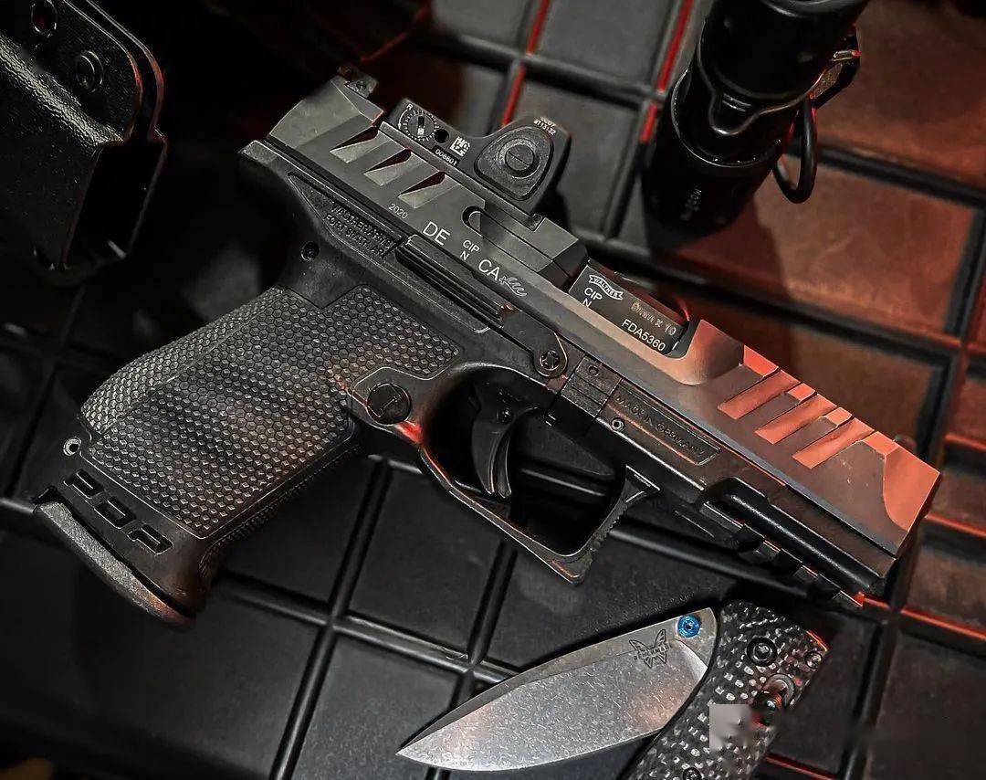 瓦尔特手枪图集严谨认真的德国人枪械美学上也一直挺厉害