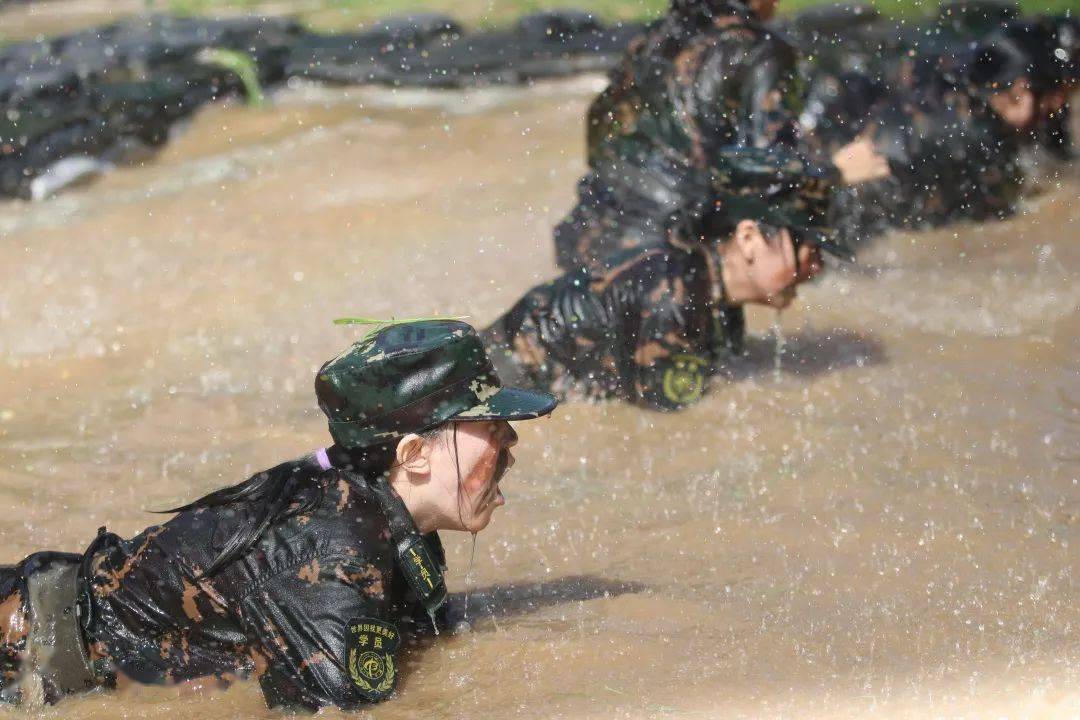 北京中学高中军训掠影