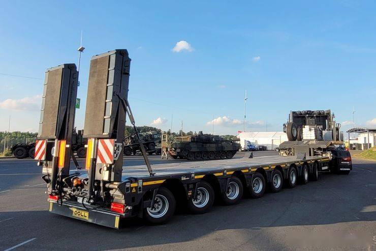 豹二坦克专用 德军将新采购249辆doll八轴panther半挂车_运输车_德国