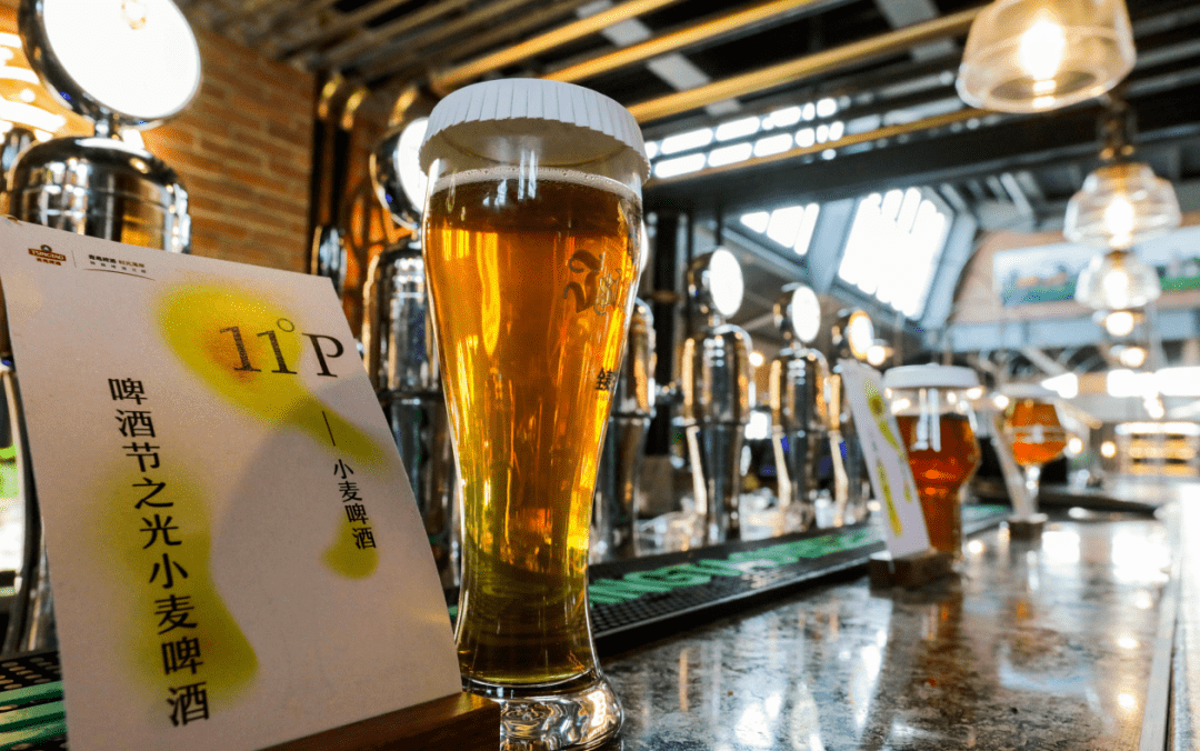 全球首创青岛啤酒时光海岸精酿啤酒花园给你沉浸式啤酒消费生活体验