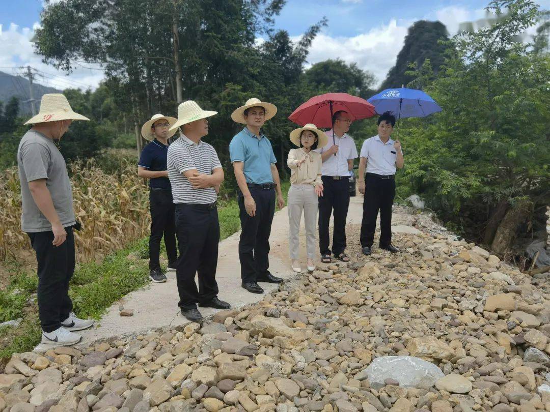 7月19日,副区长王齐建带队到城东街道督导检查疫情防控,疫苗接种,防