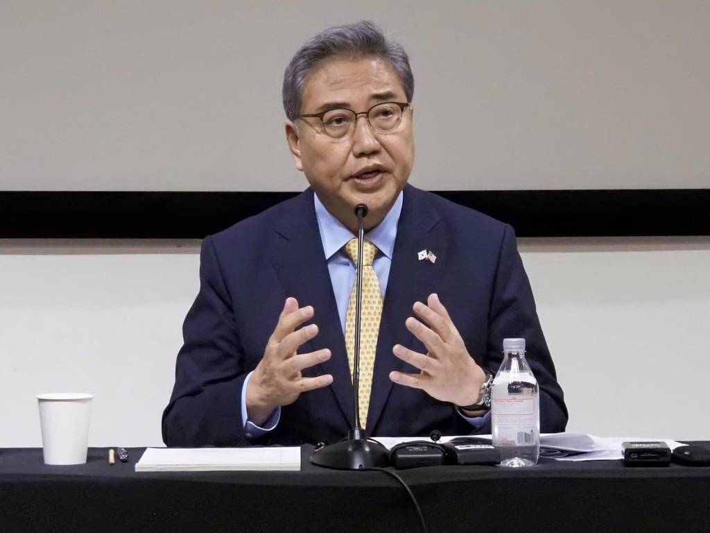 安华接见韩外长谈加强两国关系 | 国内 | 東方網 馬來西亞東方日報