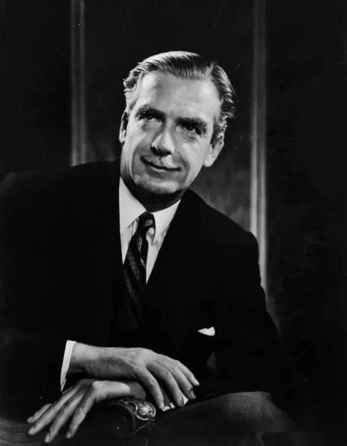 世界著名摄影师及作品欣赏优素福99卡什