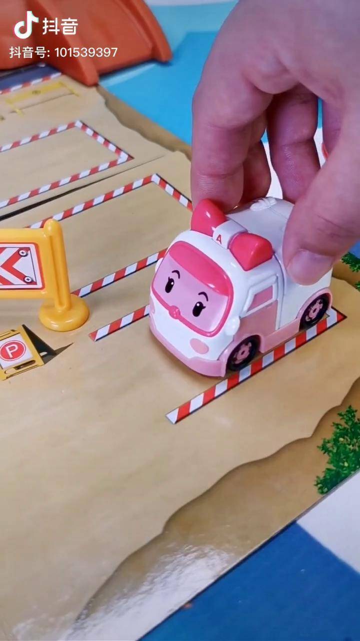 救护车安巴出发 玩具_安巴_救护车_玩具
