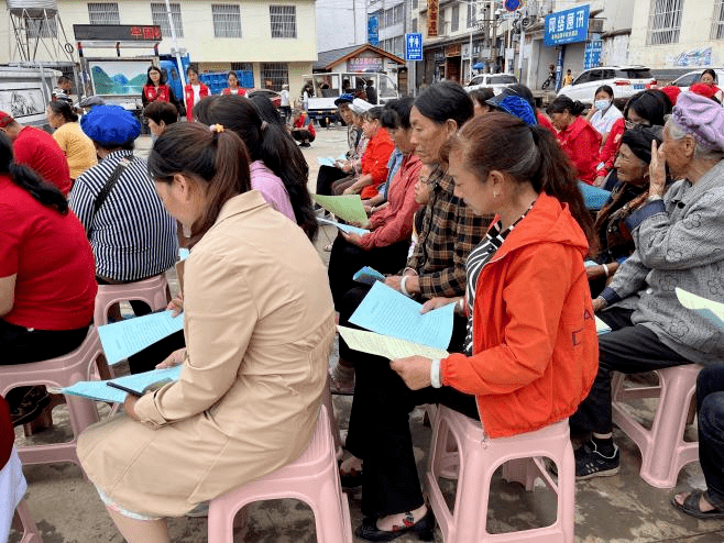 新时代文明实践|石登乡开展移风易俗集中宣传志愿服务活动_群众_新风