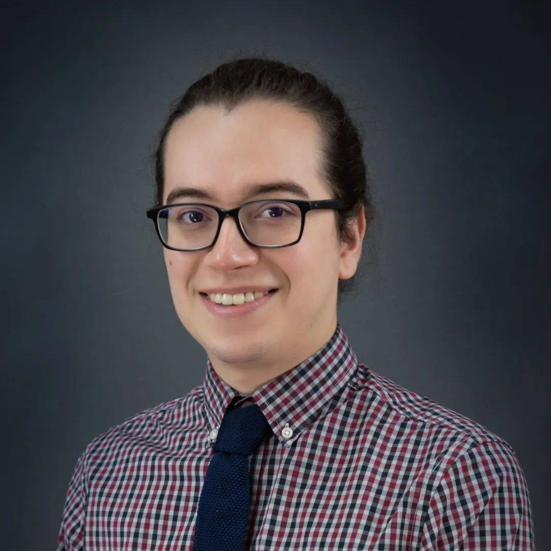 硕士科罗拉多大学 国际事务与中文学士7年中美两国教育教学经验luke