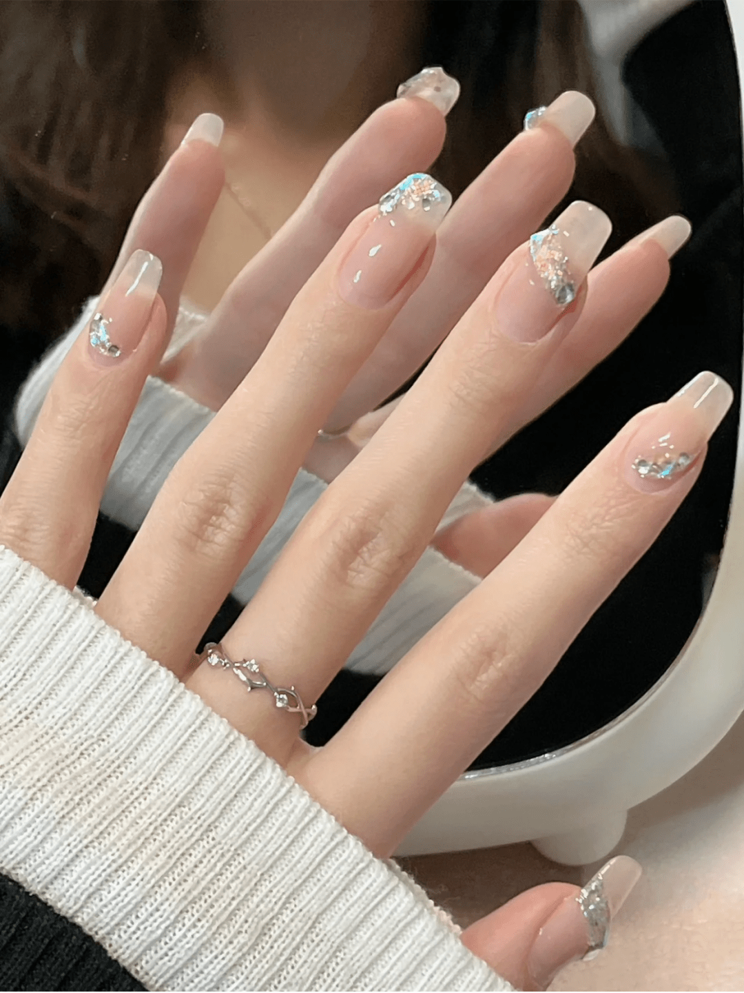 显白显嫩,好看到爆!_nail_beauty_指尖